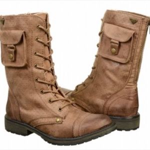 ROXY Seattle combat boots Size 8 like NEW